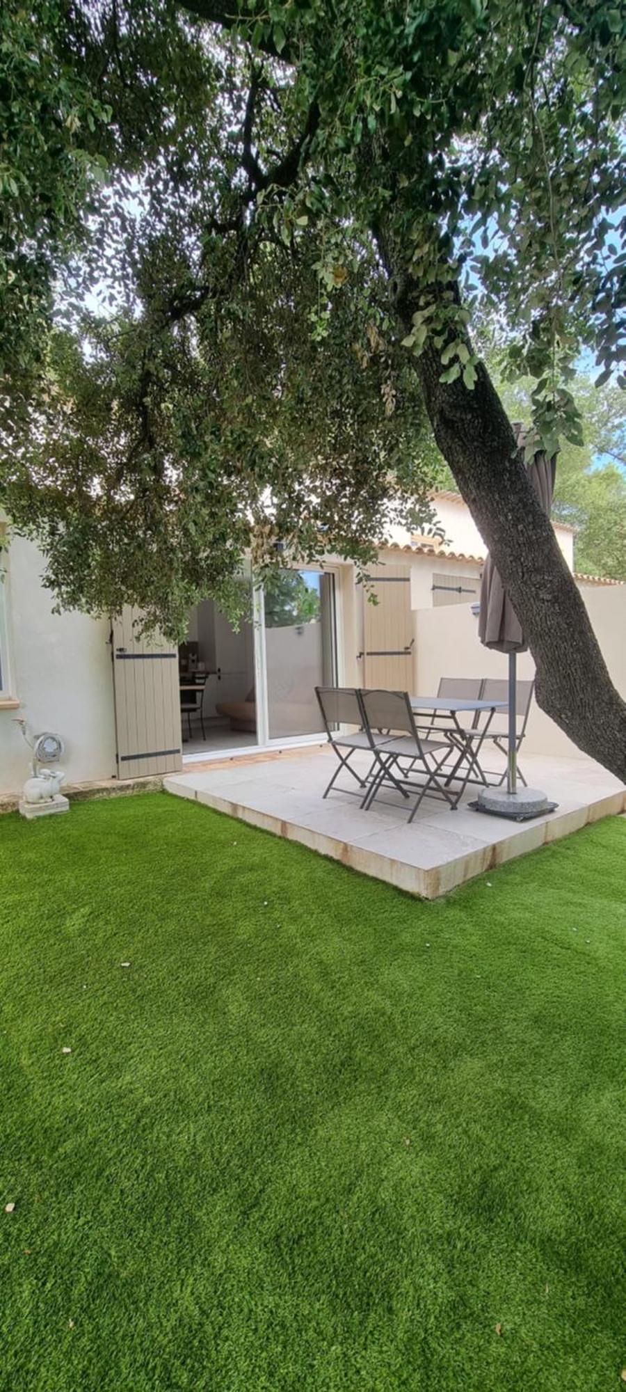 Les Bois De Zola Entre Provence Et Luberon Lejlighedshotel Saint-Esteve-Janson Eksteriør billede